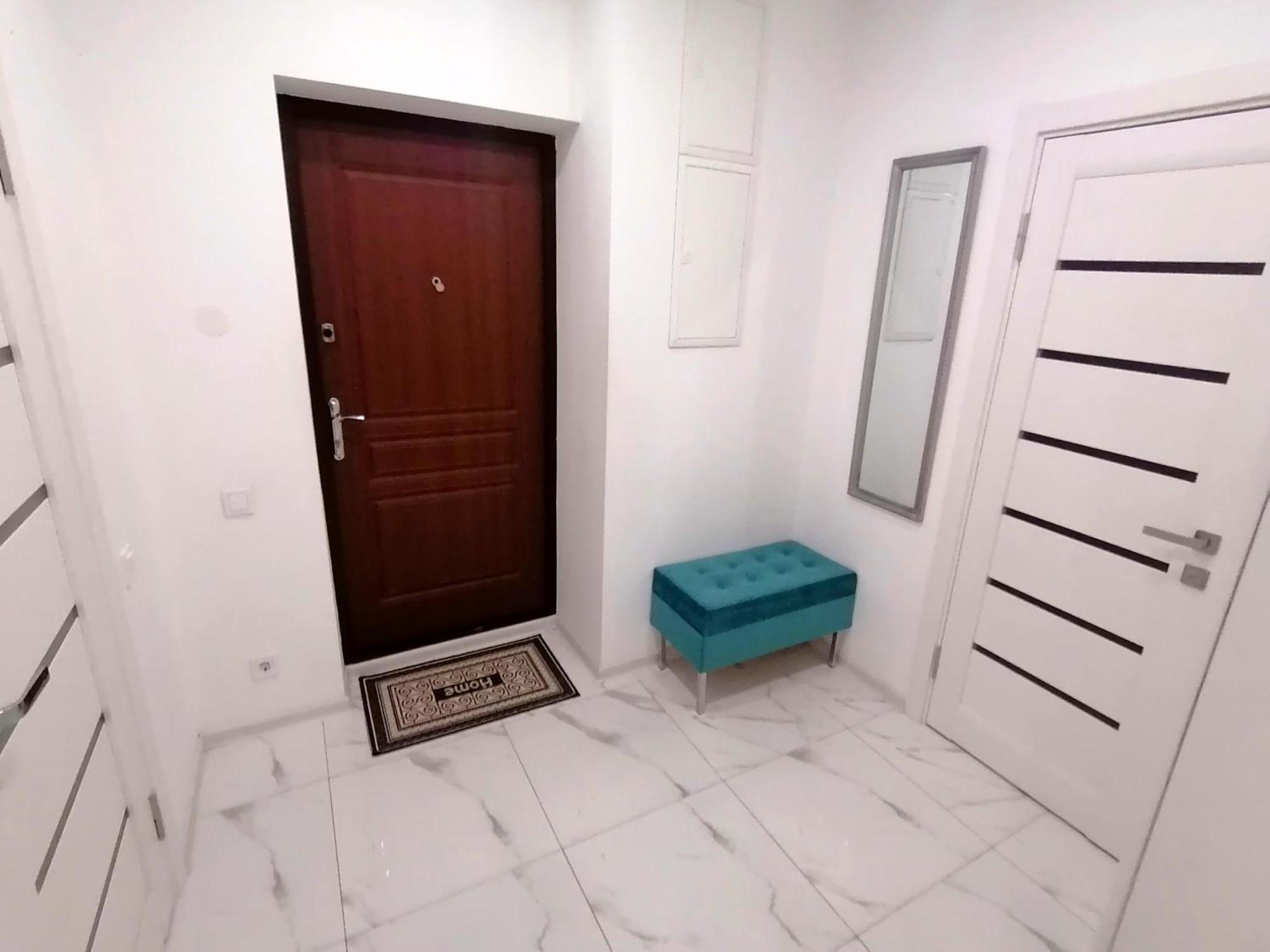 Новобудова Сам Центр Жк "Семицвіт" Apartment Lviv Ngoại thất bức ảnh