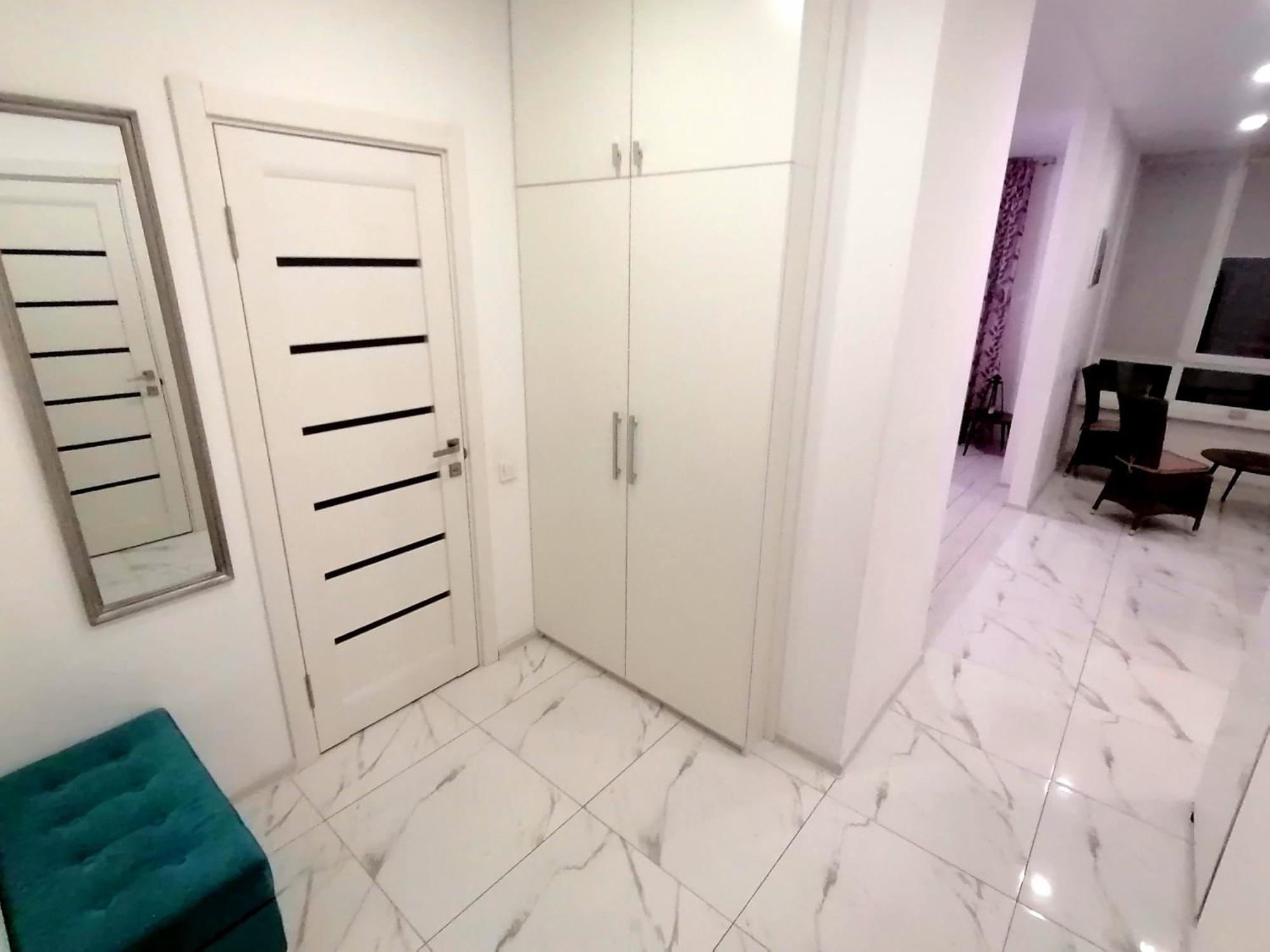Новобудова Сам Центр Жк "Семицвіт" Apartment Lviv Ngoại thất bức ảnh