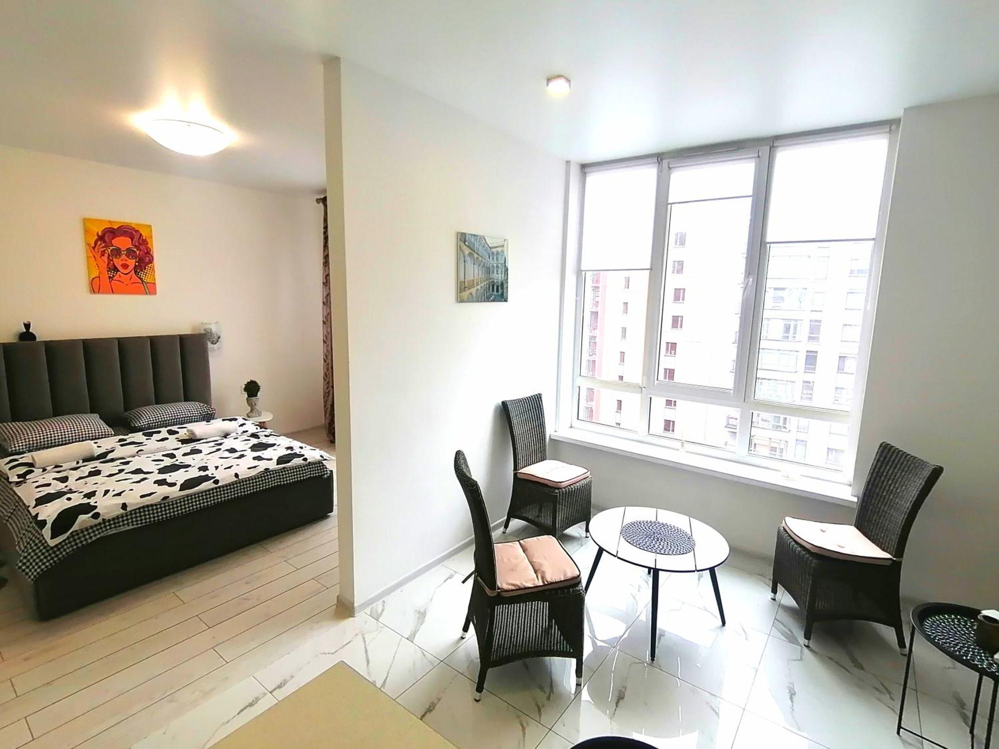 Новобудова Сам Центр Жк "Семицвіт" Apartment Lviv Ngoại thất bức ảnh